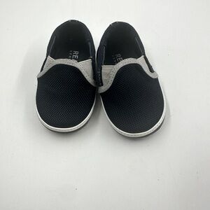 Reaction Kenneth Cole Navy and Gray Baby crib  Shoes